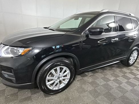 Used 2020 Nissan Rogue SV AWD/4WD image 6