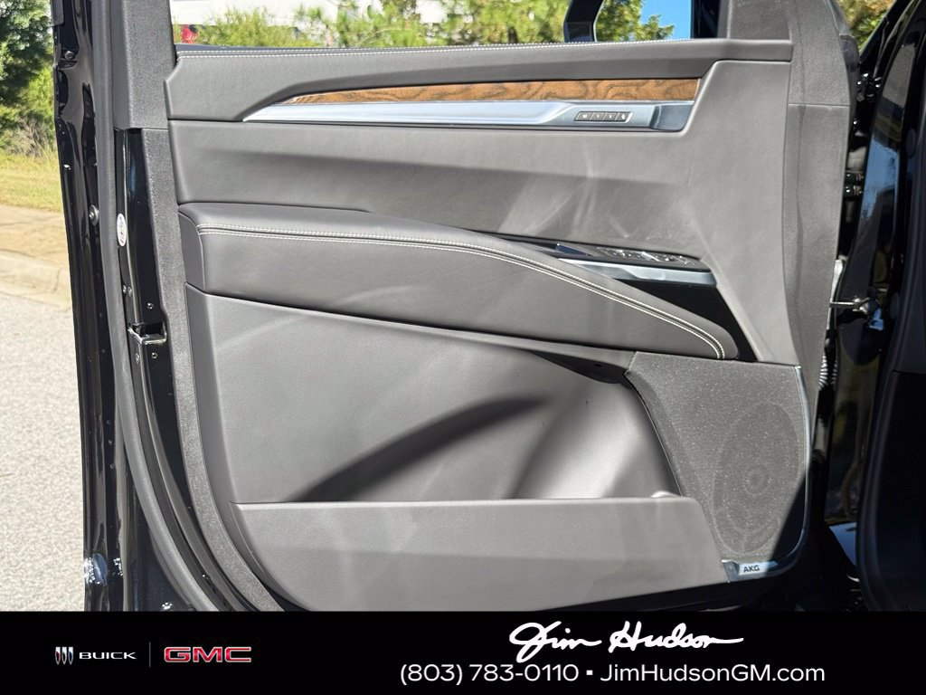 Certified 2026 Cadillac Escalade Platinum Luxury AWD/4WD image 20