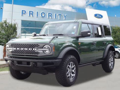 Certified 2024 Ford Bronco Badlands AWD/4WD image 1