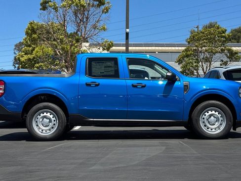 New 2025 Ford Maverick XL image 28