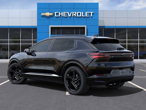 New 2025 Chevrolet Equinox EV RS image 3