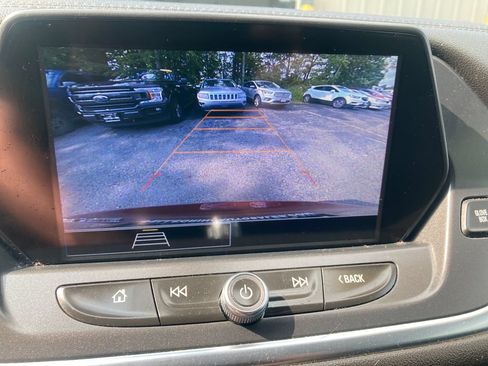 Used 2021 Chevrolet Blazer LT AWD/4WD image 28