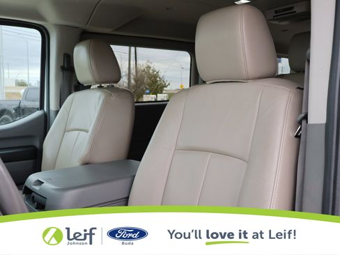 Used 2013 Nissan NV 3500 SL w/ Technology Pkg image 12