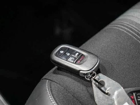 Used 2022 Honda Civic Sport image 27