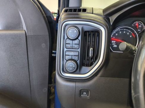 Used 2019 Chevrolet Silverado 1500 LT w/ All-Star Edition AWD/4WD image 19