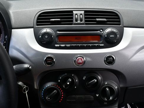 Used 2015 FIAT 500 Pop FWD image 24