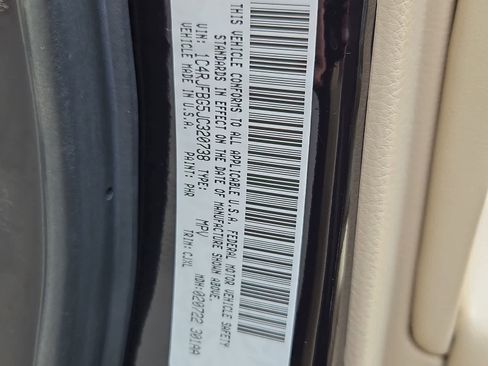 Used 2018 Jeep Grand Cherokee Limited AWD/4WD image 37
