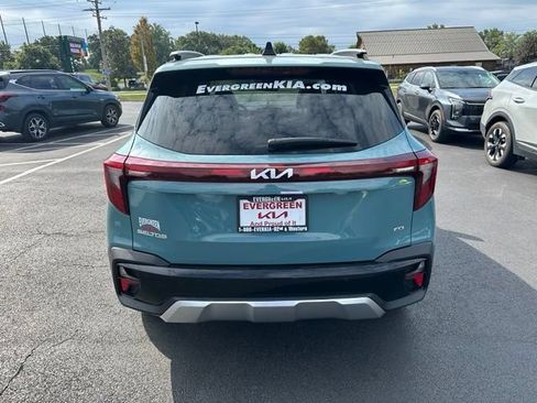 Used 2025 Kia Seltos EX w/ EX Sunroof Package AWD/4WD image 5