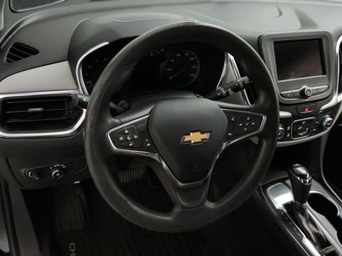 Certified 2021 Chevrolet Equinox LS w/ LS Convenience Package image 13