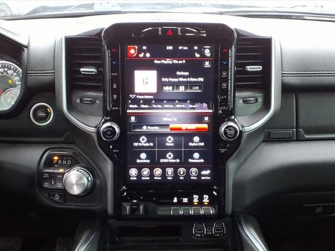 Used 2020 RAM 1500 Laramie image 8