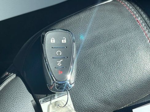Certified 2023 Chevrolet Traverse RS AWD/4WD image 41