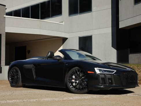 Used 2018 Audi R8 V10 plus image 6