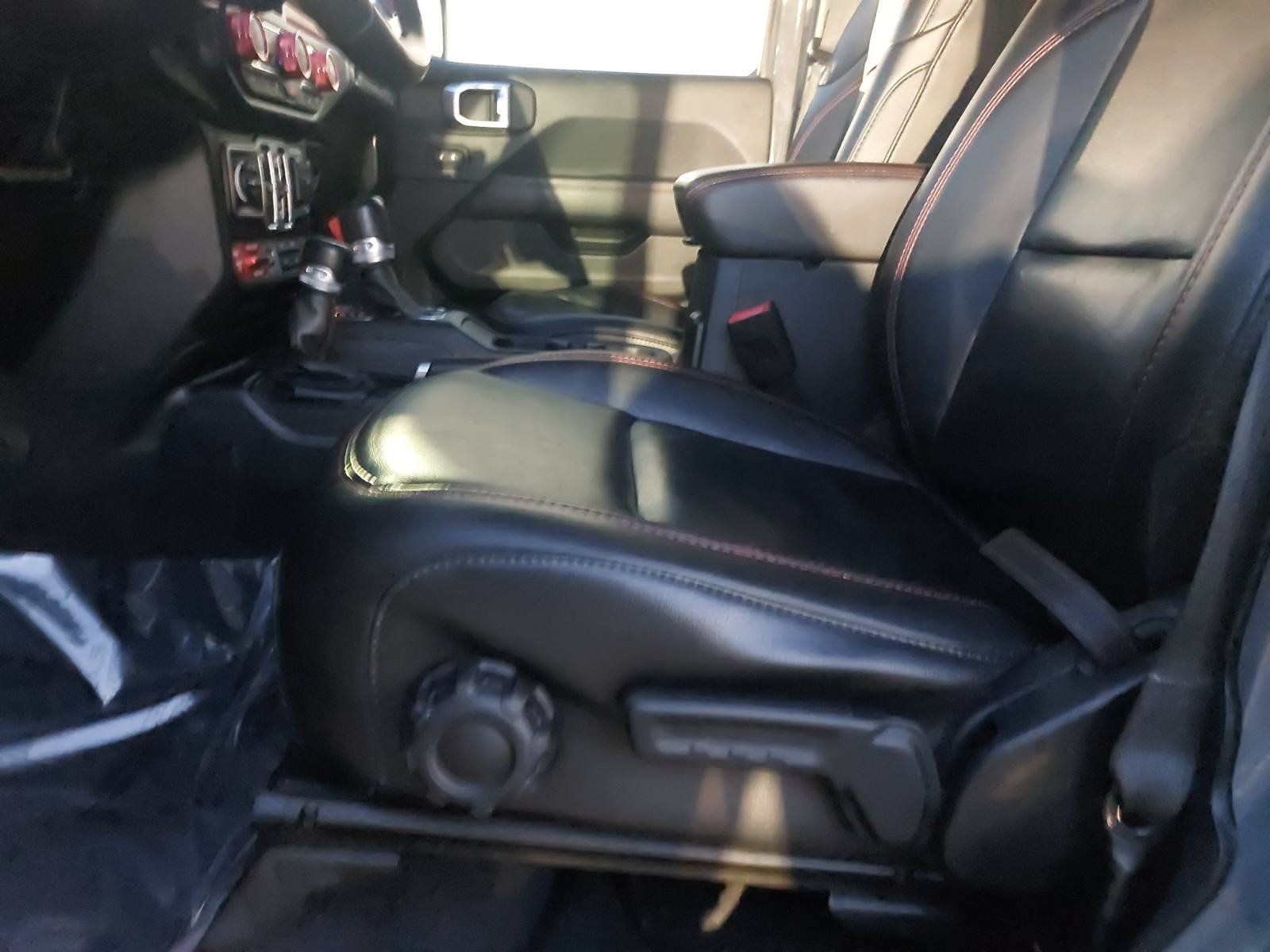 Used 2020 Jeep Wrangler Unlimited Rubicon AWD/4WD image 29