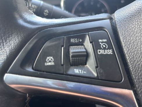 Used 2019 Buick Encore Essence AWD/4WD image 9