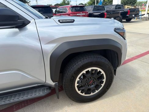 Used 2025 Toyota 4Runner TRD Off-Road AWD/4WD image 17