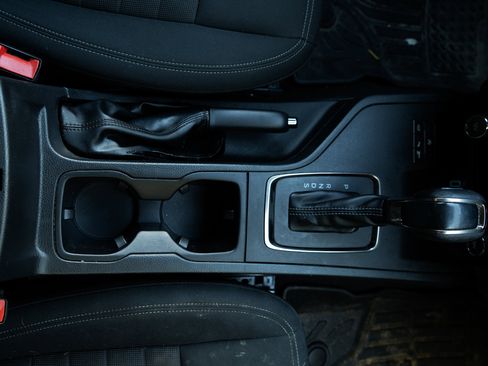 Used 2019 Ford Ranger XLT w/ Equipment Group 301A Mid image 26