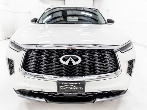 Used 2023 INFINITI QX60 Sensory w/ Vision Package AWD/4WD image 10