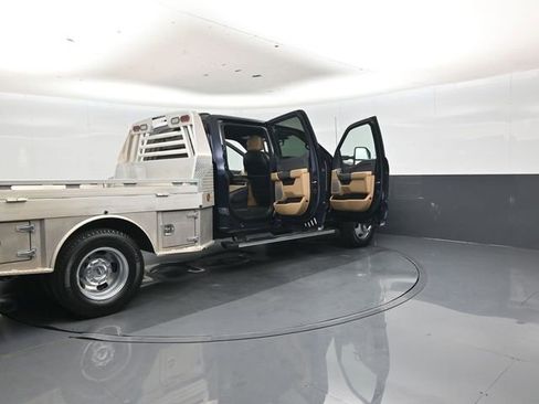 Used 2025 Ford F350 Lariat w/ Chrome Package AWD/4WD image 48