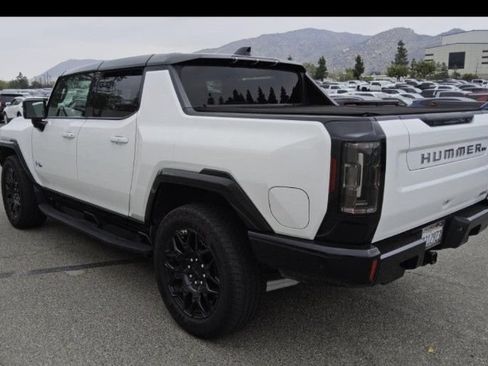 Used 2024 GMC Hummer EV 2X AWD/4WD image 2