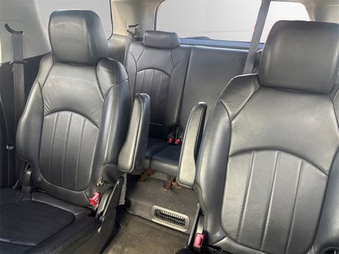 Used 2011 GMC Acadia SLT w/ LPO, 'HIT The Road' Package image 13