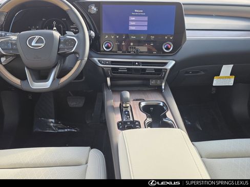 New 2026 Lexus RX 450h AWD image 26