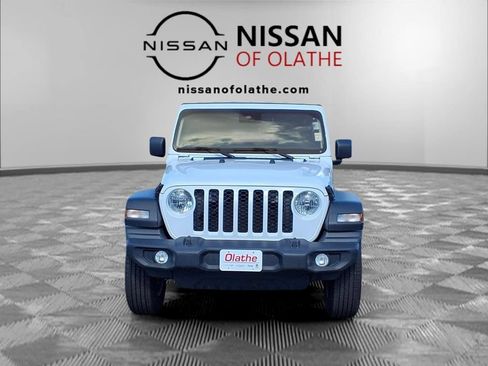 Used 2024 Jeep Wrangler Unlimited Sport AWD/4WD image 30