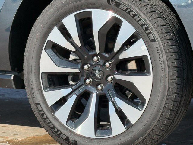 Certified 2025 Ford Expedition Platinum w/ Driver's Package AWD/4WD image 12