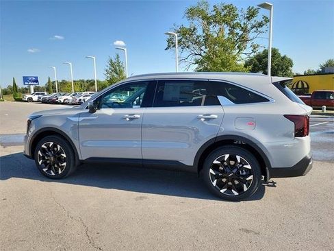 New 2026 Kia Sorento EX image 8