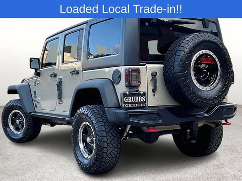 Used 2017 Jeep Wrangler Unlimited Rubicon image 13