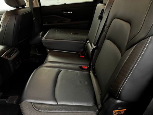 Used 2022 Nissan Pathfinder SL w/ Cargo Package image 30