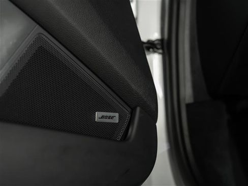 Certified 2025 Porsche 911 Carrera RWD image 22