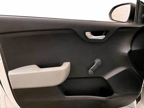 Used 2018 Kia Rio LX FWD image 22