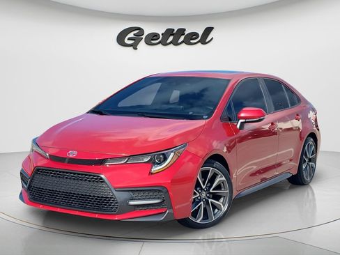 Used 2021 Toyota Corolla XSE FWD image 1