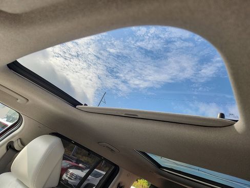 Used 2024 Hyundai Santa Fe Limited image 23