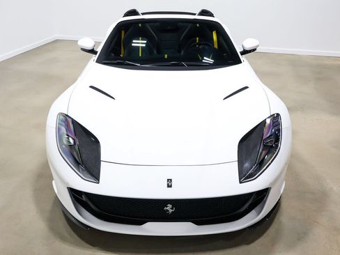 Used 2022 Ferrari 812 GTS RWD image 34