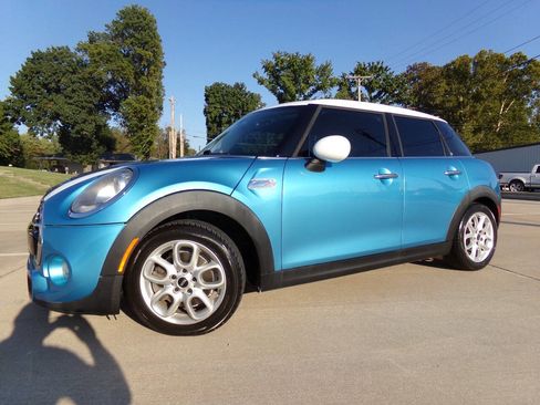 Used 2015 MINI Cooper S image 4