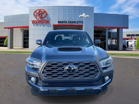 Used 2023 Toyota Tacoma TRD Sport image 5