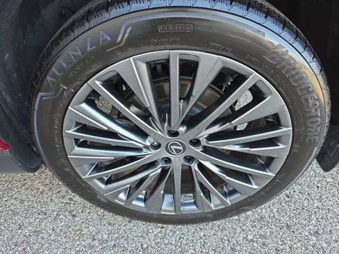 Certified 2025 Lexus RX 450h AWD w/ Convenience Package image 31