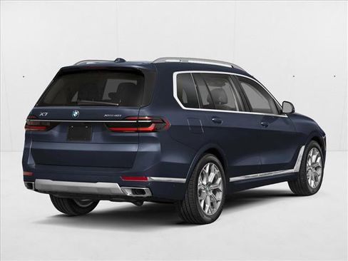 New 2026 BMW X7 xDrive40i w/ M Sport Package image 2