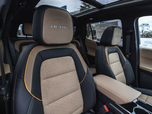 New 2026 Chevrolet Equinox ACTIV w/ Safety and Technology Package image 32