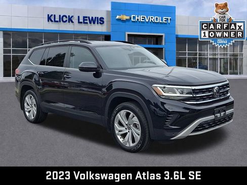 Used 2023 Volkswagen Atlas SE AWD/4WD image 1