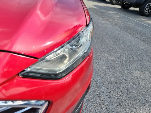 Used 2020 Ford Fusion SE FWD image 3