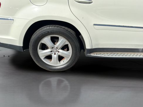 Used 2012 Mercedes-Benz GL 450 4MATIC image 15