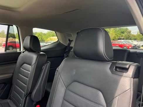 Used 2023 Volkswagen Atlas SEL Premium AWD/4WD image 23