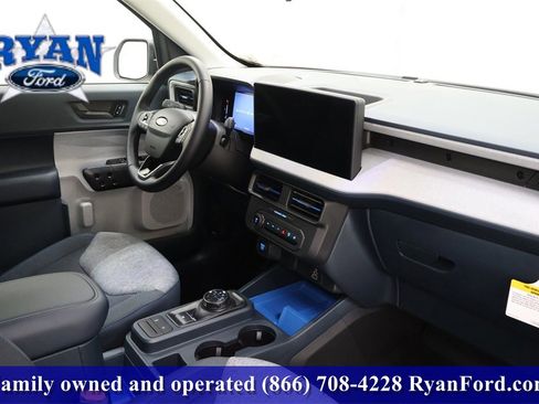 New 2025 Ford Maverick XLT w/ XLT Luxury Package image 16