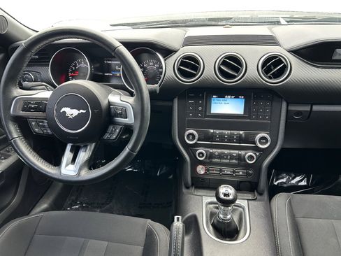 Used 2019 Ford Mustang Coupe w/ Black Accent Package RWD image 11