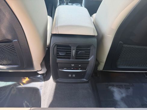 Used 2021 BMW 330i xDrive Sedan w/ Premium Package AWD/4WD image 25