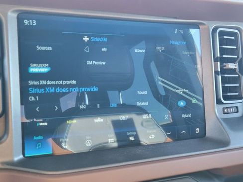 Used 2024 Ford Bronco Outer Banks image 17