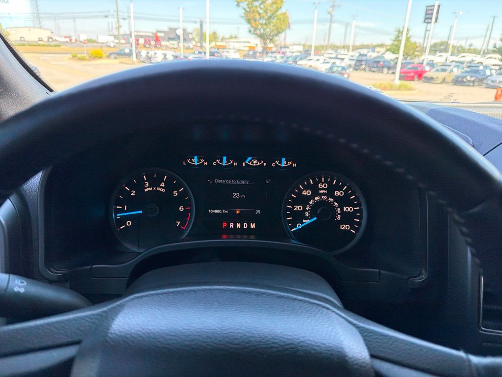 Used 2017 Ford F150 XLT w/ Equipment Group 302A Luxury AWD/4WD image 19
