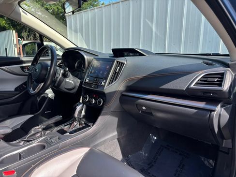 Used 2023 Subaru Crosstrek 2.5i Limited AWD/4WD image 21
